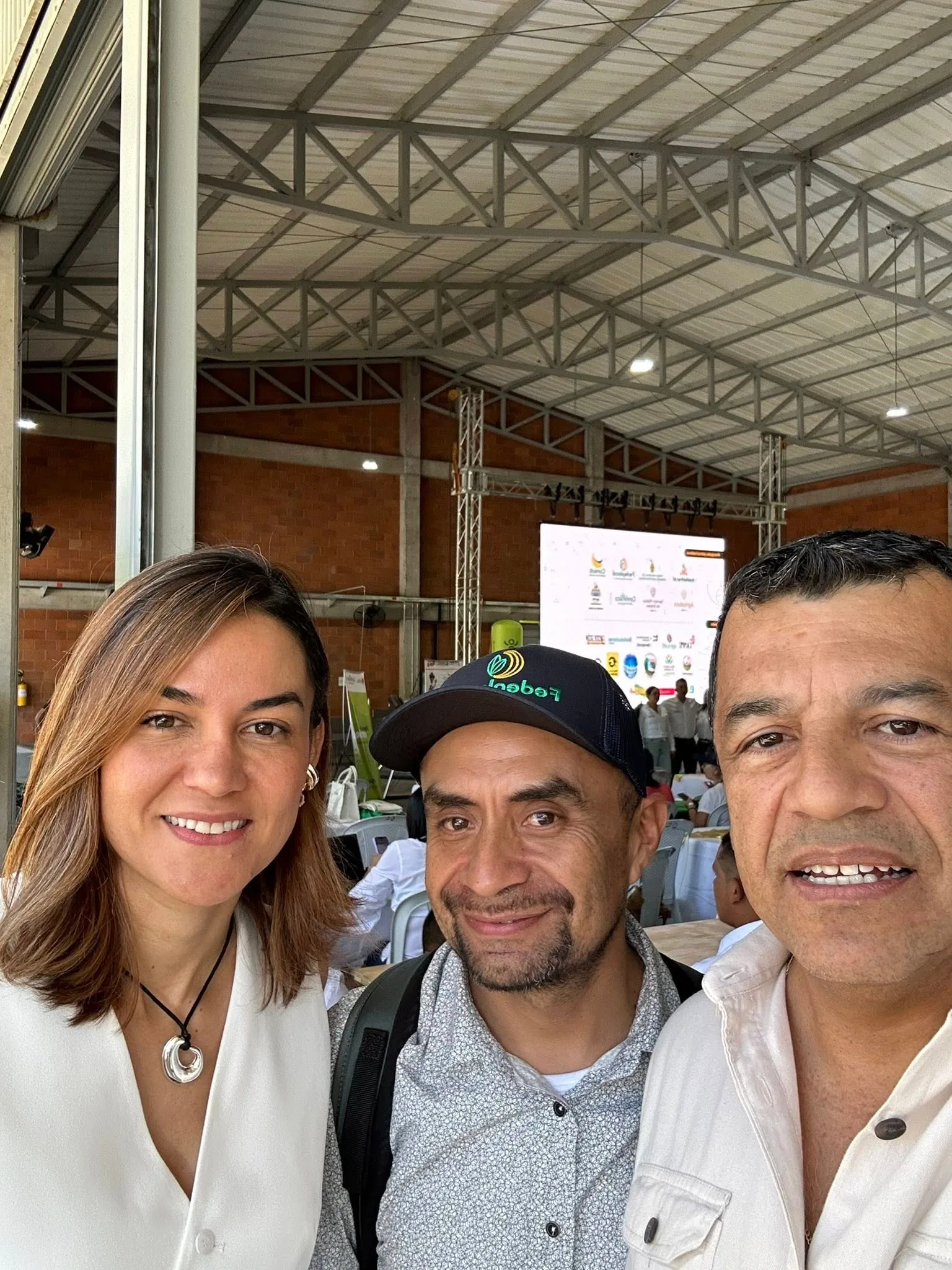 Parcelas demostrativas en congreso
